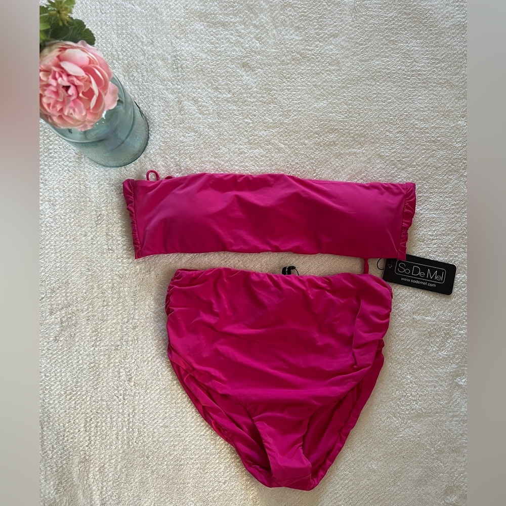 NWT. So De Mel Top and High Bella Bottom in Rosa Pop. Size Medium.